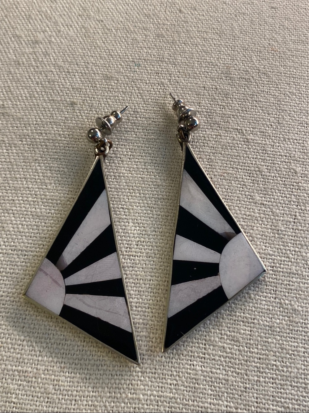 Vintage Mexico Alpaca Silver Sunburst Inlay Dangle Earrings Black White